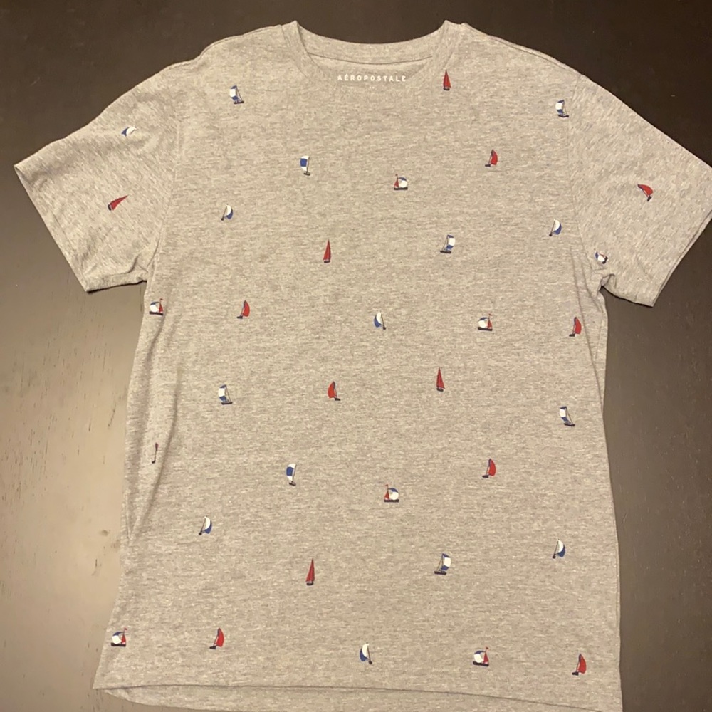 Aeropostale men’s tee shirt